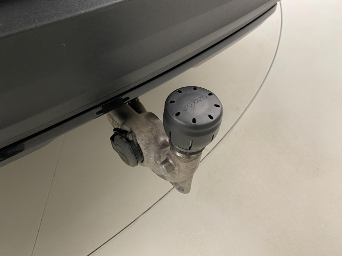 Volvo XC40 T4 AWD R-DESIGN AUT