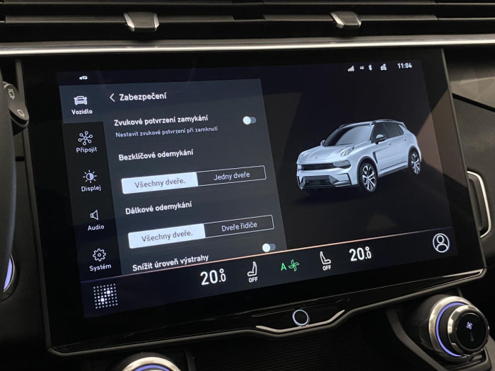 Lynk & Co 01 PHEV DCT AUT 1.maj. REZERVACE