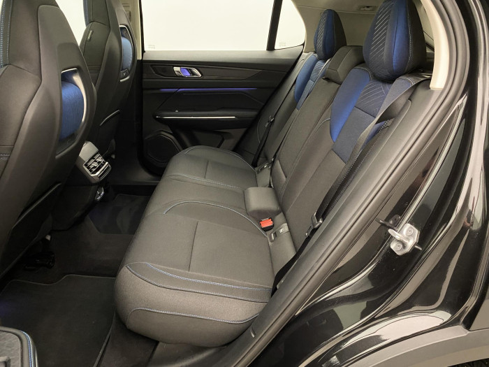 Lynk & Co 01 HEV DCT AUT 1.maj