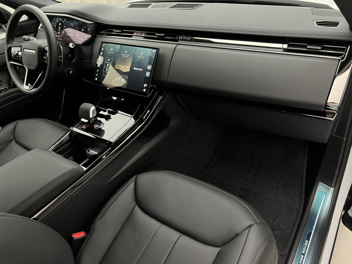 Land Rover Range Rover Sport D300 DYNAMIC SE AWD Aut 3.0 d Dynamic SE