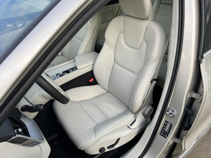 Volvo XC60 T6 AWD RECHARGE INSCRIPTION