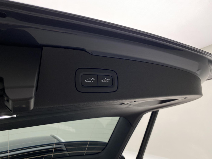 Volvo V60 B4 AUT BRIGHT PLUS