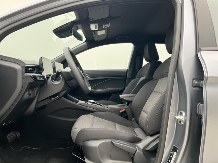 MG MG3 ESSENTIAL Hybrid+ AUT CZ 1.maj