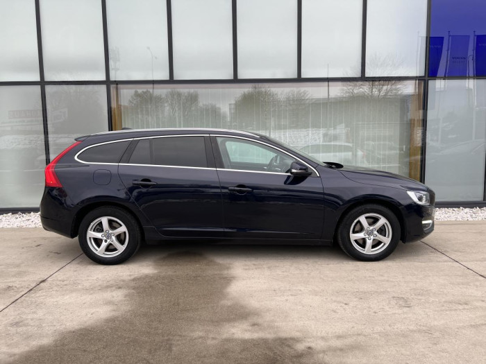 Volvo V60 D2 SUMMUM Aut 1.maj. 2.0 d Summum