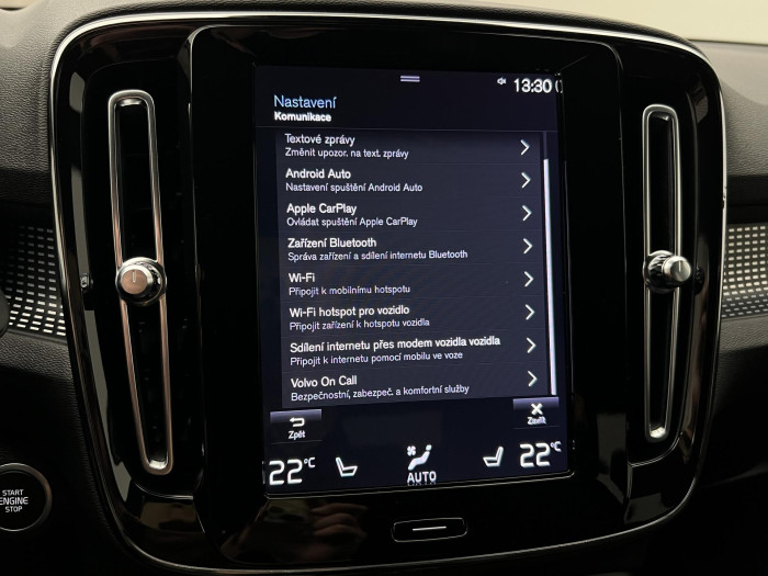 Volvo XC40 T5 RECHARGE R-DESIGN AUT