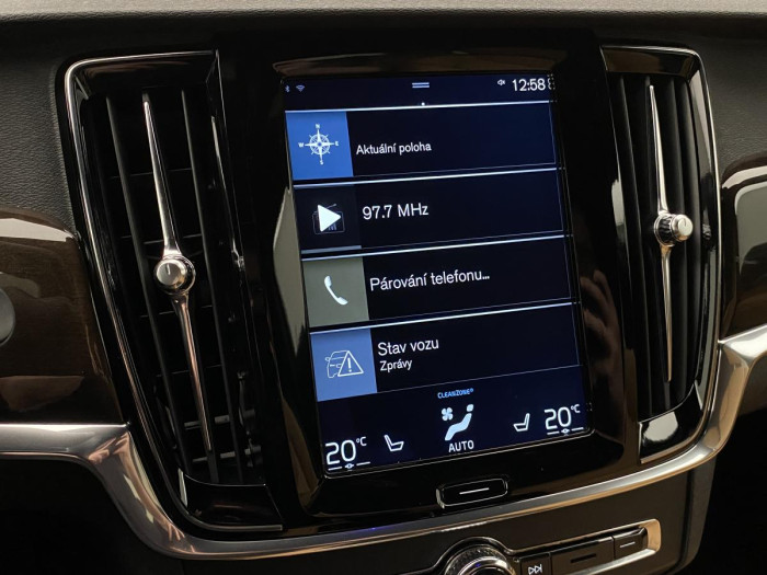 Volvo V90 D3 INSCRIPTION 1.maj REZERVACE 2.0 d