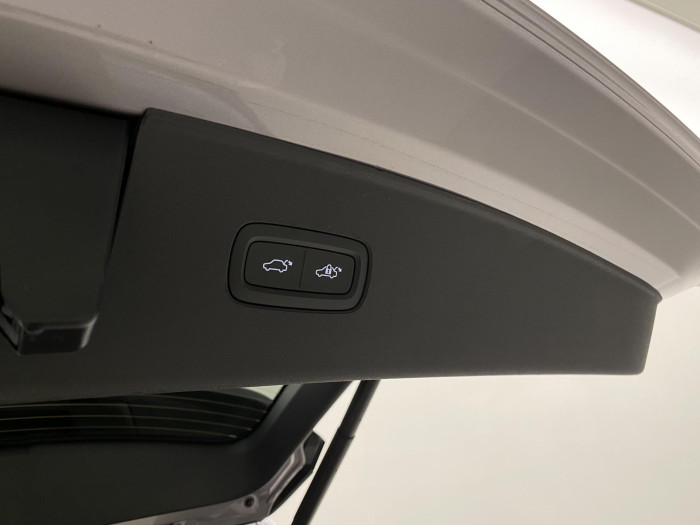 Volvo EX90 PURE ELECTRIC TWIN ULTRA 7míst