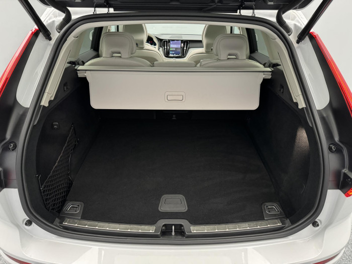 Volvo XC60 T6 AWD RECHARGE PLUS BRIGHT CZ