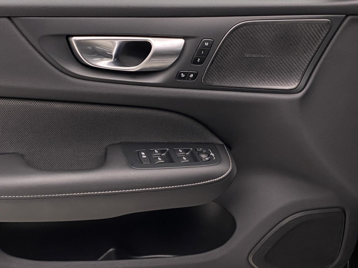 Volvo S60 T6 AWD PLUS DARK RECHARGE AUT