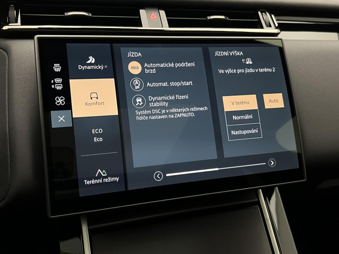 Land Rover Range Rover Velar D300 DYNAMIC SE AWD Aut 3.0 d Dynamic SE