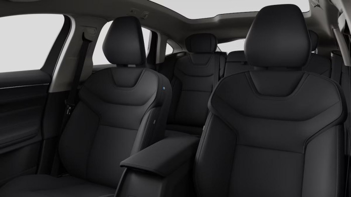 Volvo ES90 PURE ELECTRIC CORE