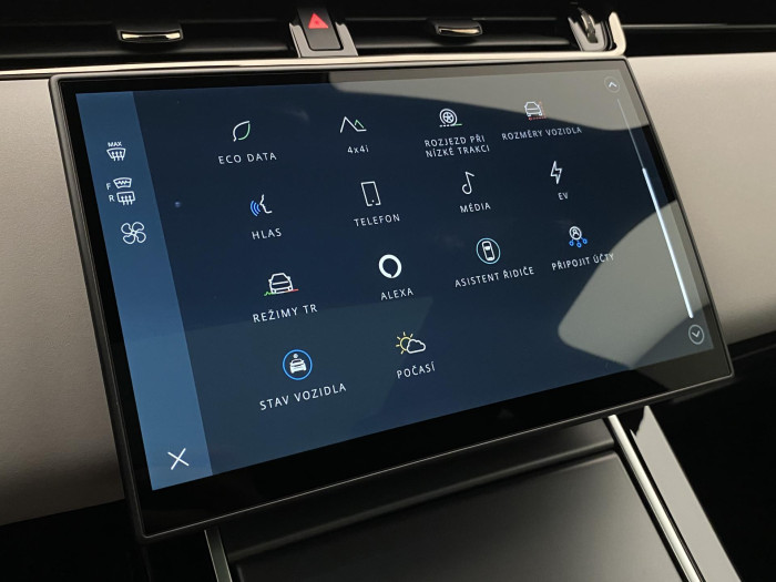 Land Rover Range Rover Evoque P270e S AWD REZERVACE