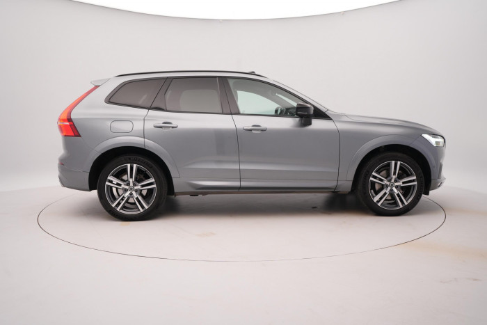 Volvo XC60 B5 AWD R-DESIGN AUT