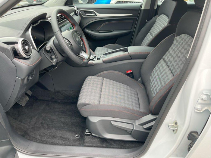 MG ZS EV EMOTION 50kWh REZERVACE