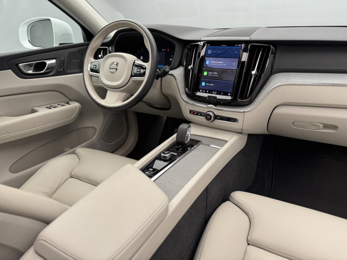 Volvo XC60 T6 AWD RECHARGE PLUS BRIGHT CZ