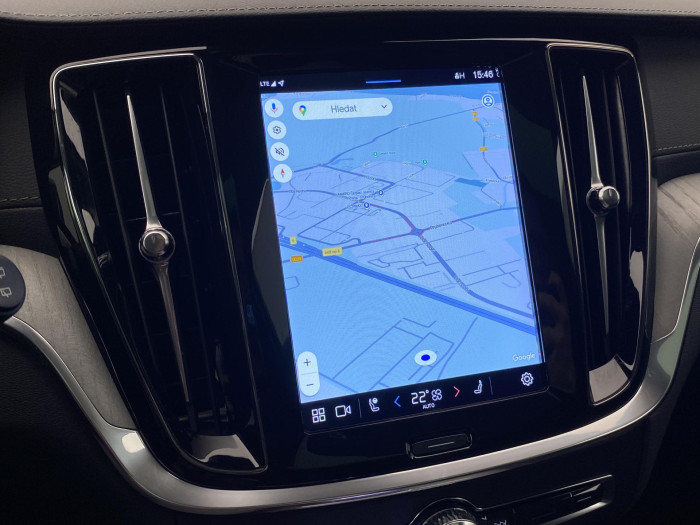 Volvo V60 CC B5 AWD BRIGHT REZERVACE 2.0 CC CC