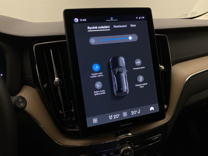 Volvo XC60 T8 AWD BRIGHT ULTRA AUT CZ