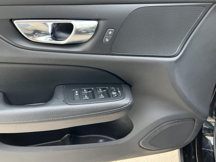 Volvo V60 D3 MOMENTUM 1.maj. 2.0 d Momentum