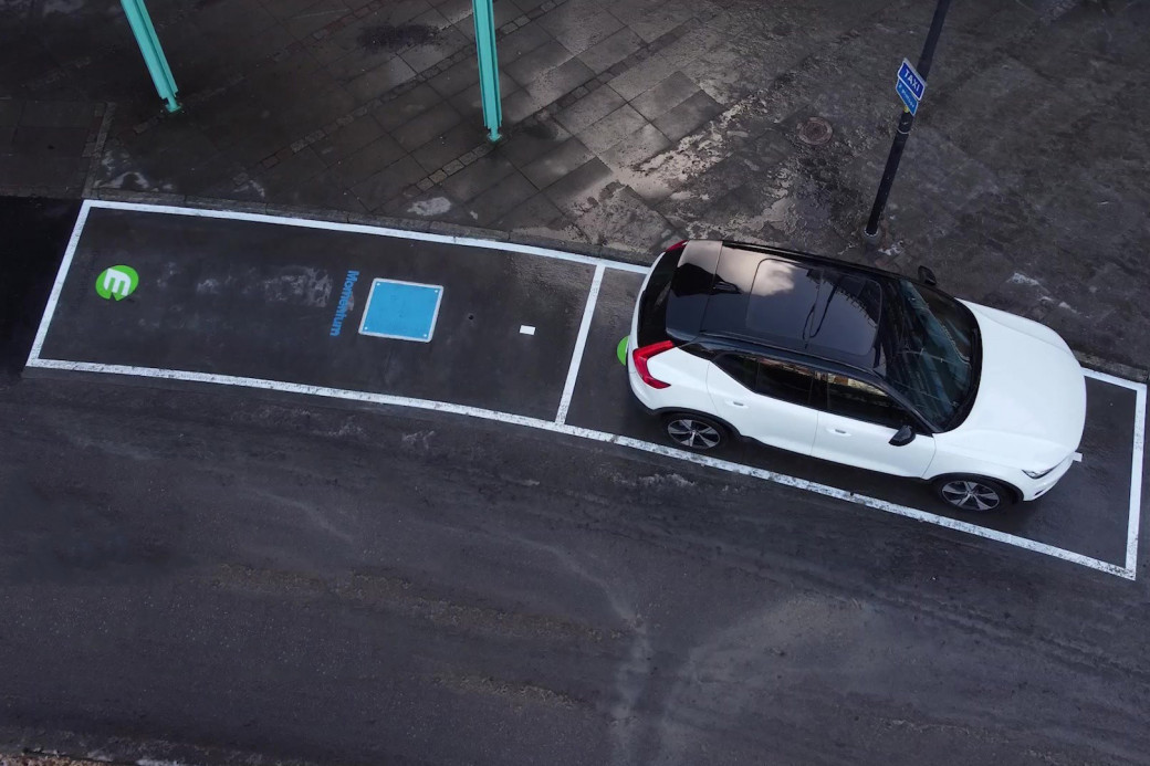 Volvo testuje novou technologii bezdrátového nabíjení