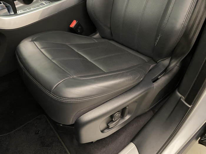 Land Rover Range Rover Sport 3.0 SDV6 HSE DYNAMIC REZERVACE 3.0 Dynamic