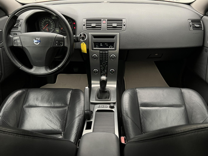 Volvo C70 T5 KABRIOLET CZ