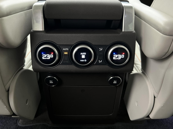 Land Rover Discovery 3.0 TDV6 HSE AWD Aut CZ