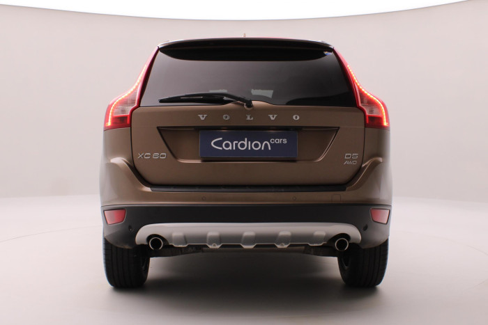 Volvo XC60 D5 AWD SUMMUM AUT CZ 2.4 d Summum