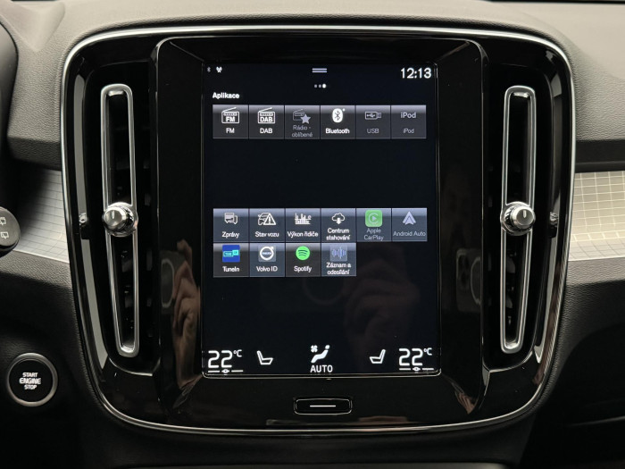 Volvo XC40 T3 MOMENTUM CZ 1.maj 1.5 Momentum