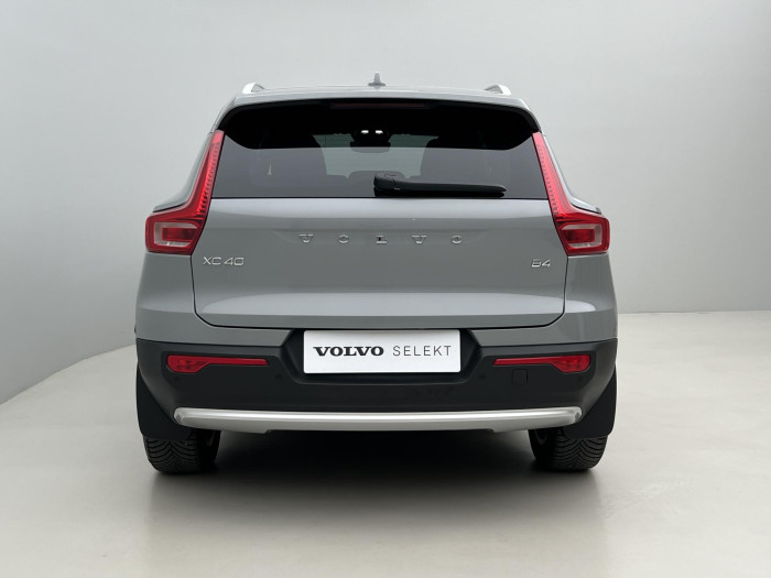 Volvo XC40 B4 CORE AUT 1.maj.