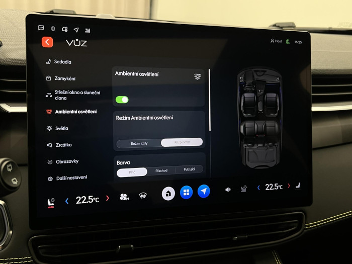 Lynk & Co 01 MORE PHEV