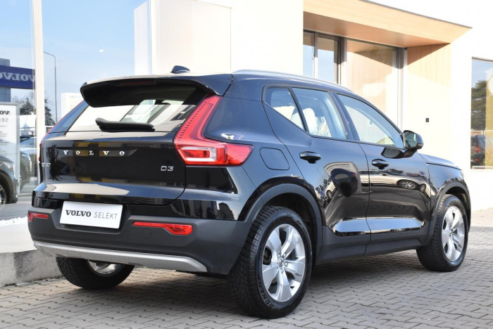 Volvo XC40 D3 MOMENTUM 1.maj. REZERVACE 2.0 d Momentum