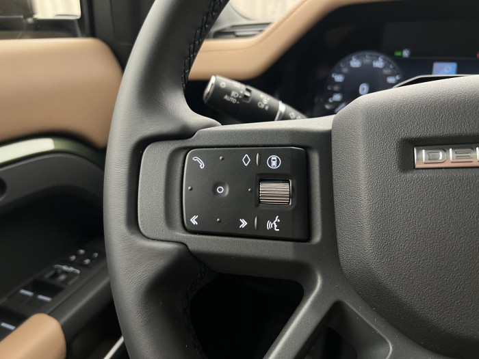 Land Rover Defender 110 D350 X-DYNAMIC HSE AWD Aut 3.0 d Dynamic