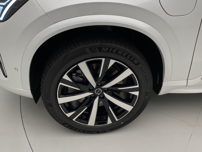 Volvo XC90 T8 AWD RECHARGE BRIGHT PLUS 7m
