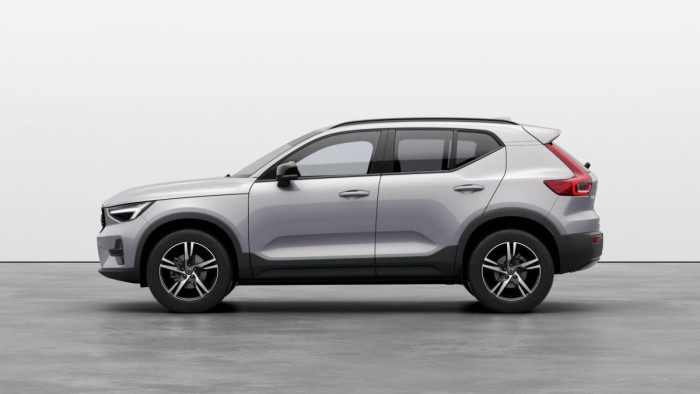 Volvo XC40 B3 AUT DARK PLUS