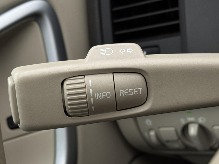 Volvo XC60 D3 AWD SUMMUM AUT CZ 2.4 d Summum