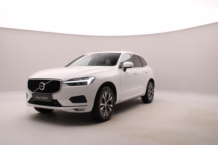 Volvo XC60 B4 AWD MOMENTUM AUT CZ 2.0 Momentum
