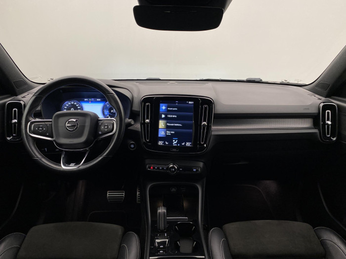 Volvo XC40 D4 AWD R-DESIGN AUT 2.0 d