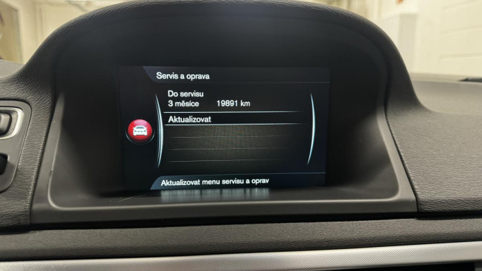 Volvo XC70 D4 AWD BLACK EDITION REZERVACE 2.4 d Edition