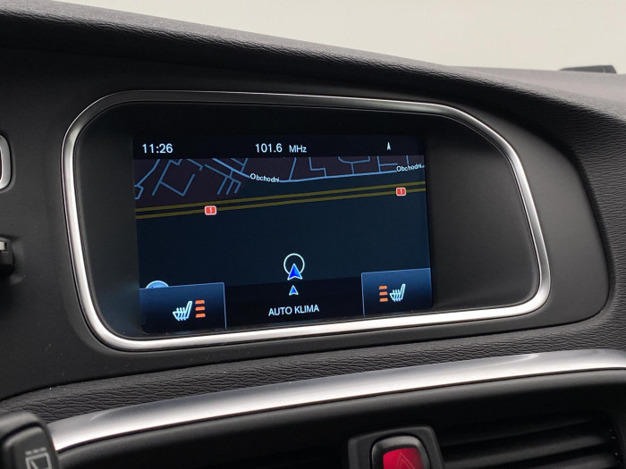 Volvo V40 D3 MOMENTUM 2.0 d Momentum