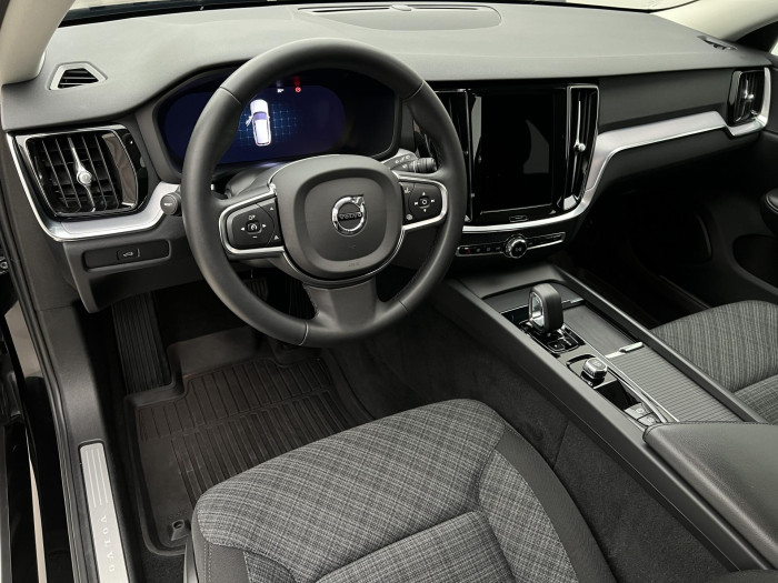 Volvo V60 B4 CORE AUT 1.maj.