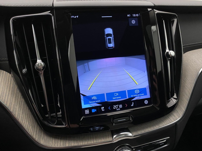 Volvo XC60 B5 AWD INSCRIPTION AUT