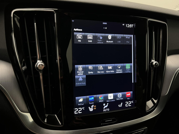 Volvo V60 B4 MOMENTUM AUT 1.maj. 2.0 Momentum