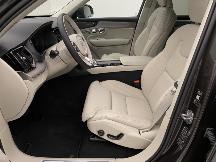 Volvo XC90 T8 AWD RECHARGE BRIGHT PLUS 7m