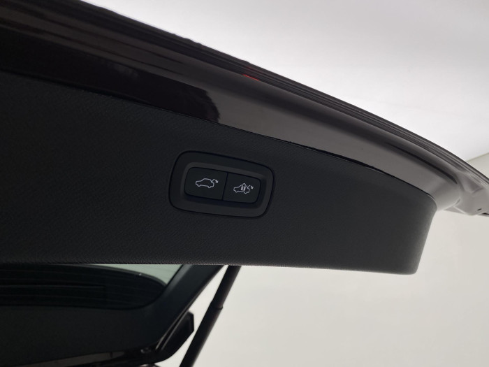 Volvo XC90 B5 AWD BRIGHT PLUS AUT CZ 7m