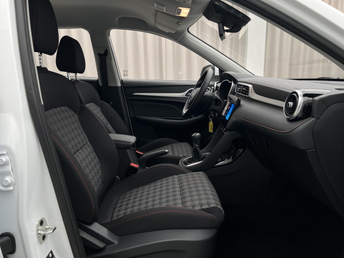 MG ZS 1.5 ESSENTIAL PLUS CZ 1.maj.