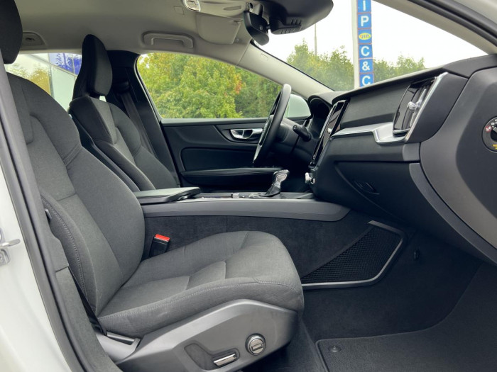 Volvo V60 D4 AWD MOMENTUM Aut 1.maj. 2.0 d Momentum