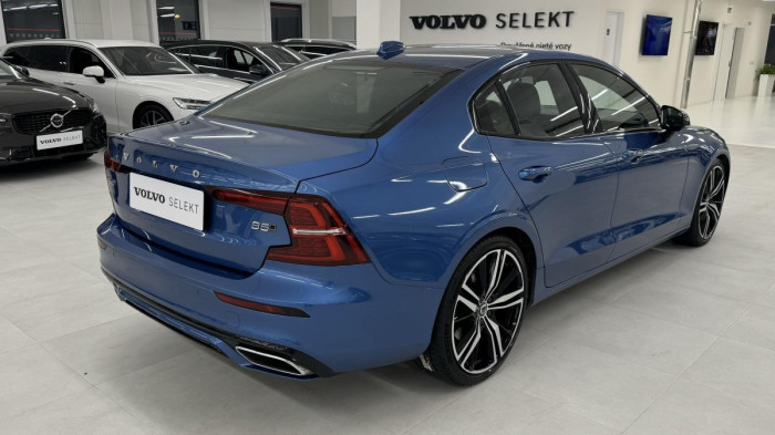 Volvo S60 B5 AWD R-DESIGN AUT 1.maj. CZ