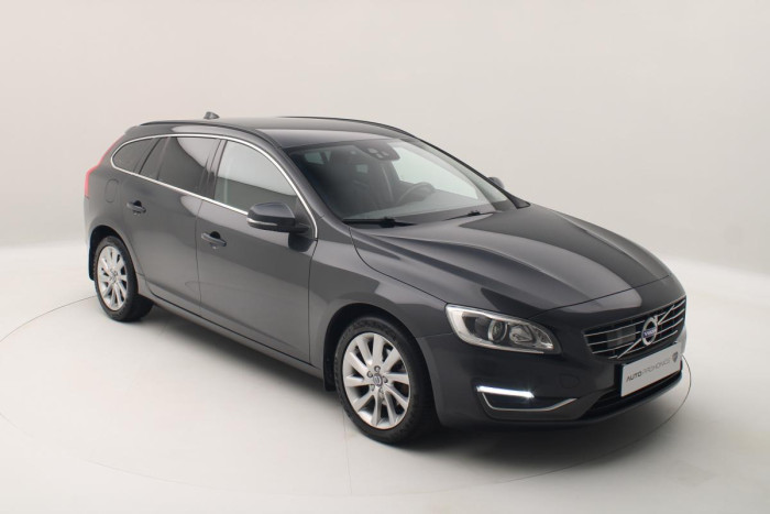 Volvo V60 D2 MOMENTUM NAVIGACE REZERVACE 1.6 d Momentum