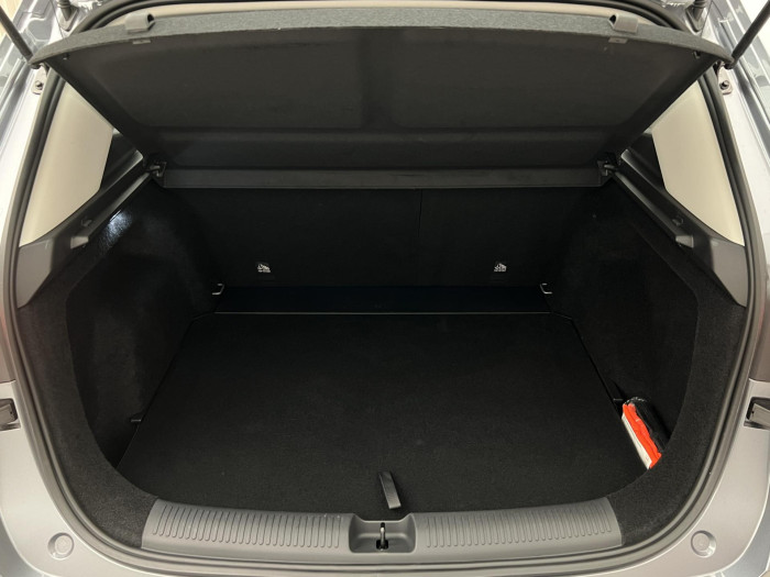 MG ZS 1.5 EXCITE CZ 1.maj.