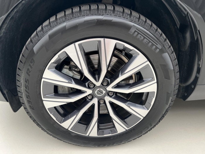 Volvo XC60 B5 AWD BLACK EDITION ULTIMATE 2.0 Edition